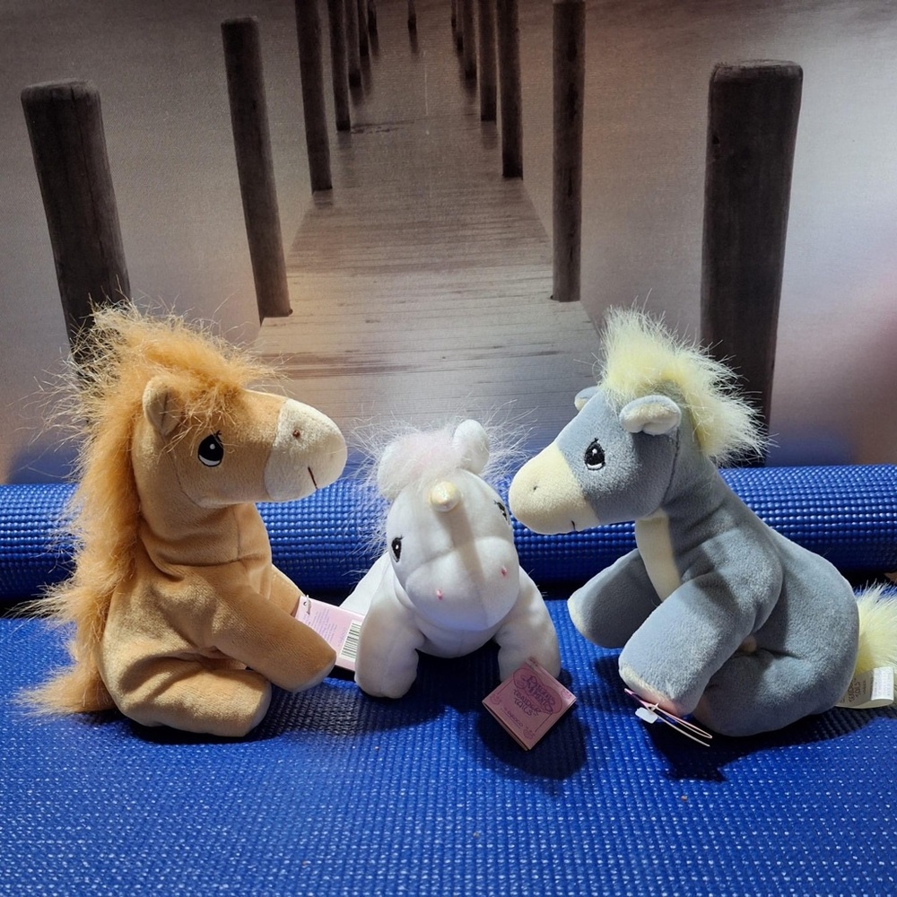 Plush Horse and Unicorn Toy Set - Brown, White, and Gray precious moments